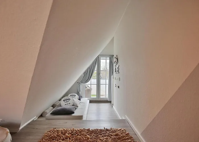 Domizil Gartenstrasse Domizil Gartenstrasse 4 7 Treibgut *